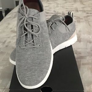 UGG Men’s Feli Hyperweave Sneaker